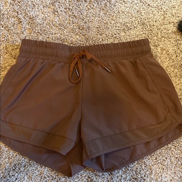CRZ YOGA shorts - Picture 1 of 3